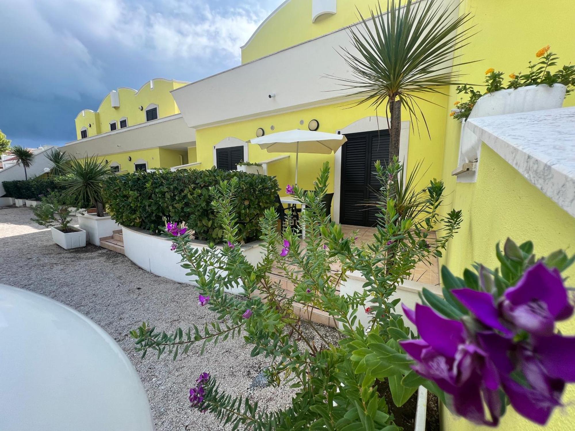 Argeste Club Vacanze Vieste Exterior photo